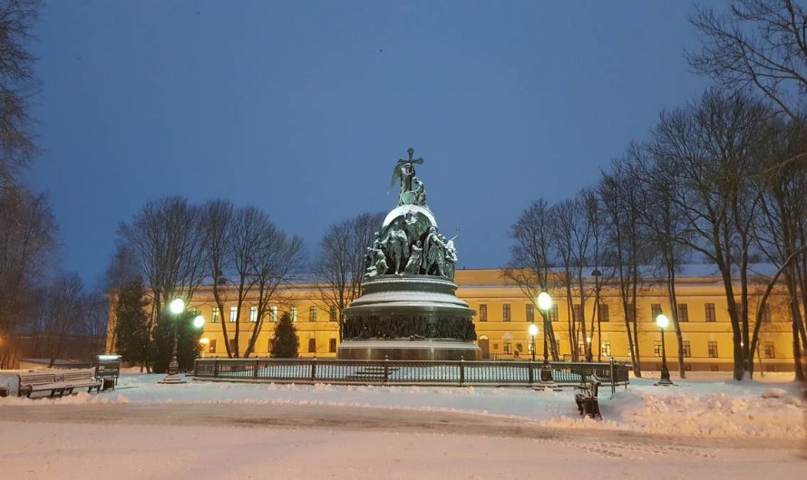 Всероссийский конкурс художественного и технического творчества «Новогодний фейерверк-2022» прошёл с 4 по 7 января 2022 года в Великом Новгороде